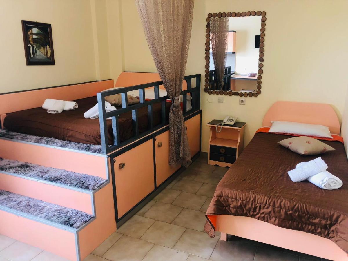 Takis Hotel Apartments Jalisos Zewnętrze zdjęcie