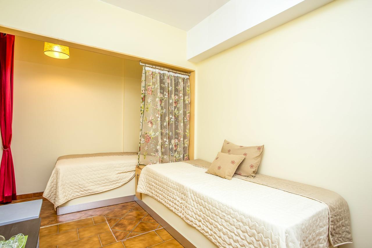 Takis Hotel Apartments Jalisos Zewnętrze zdjęcie