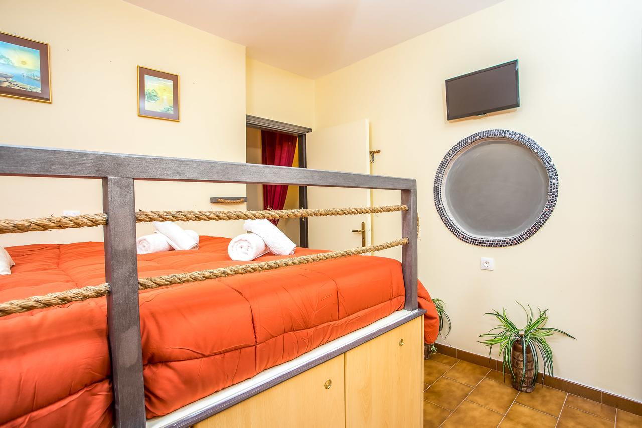 Takis Hotel Apartments Jalisos Zewnętrze zdjęcie
